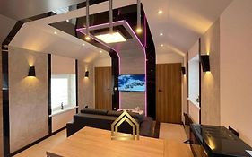#3 Tgha Luxury One Bedroom Apartment In Athlone